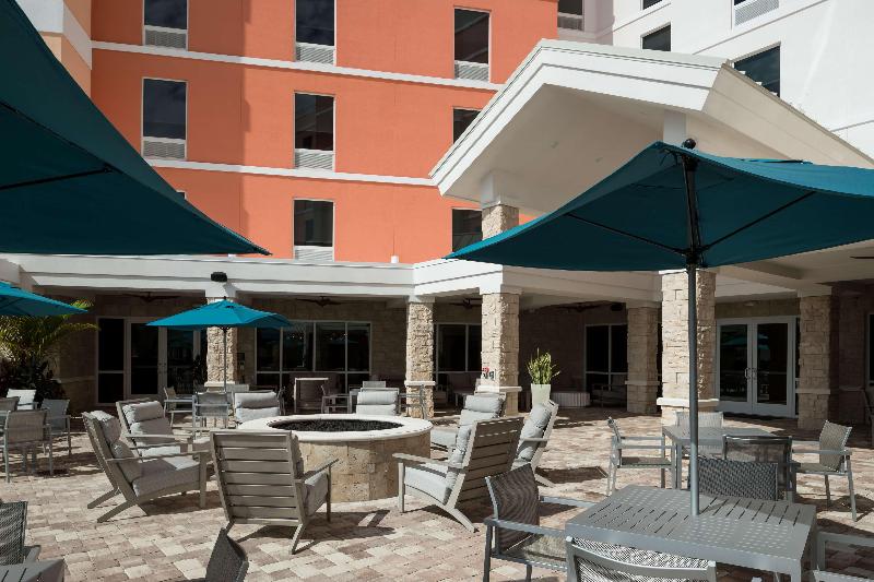 בית מלון כפרי Hampton Inn & Suites Cape Canaveral Cruise Port