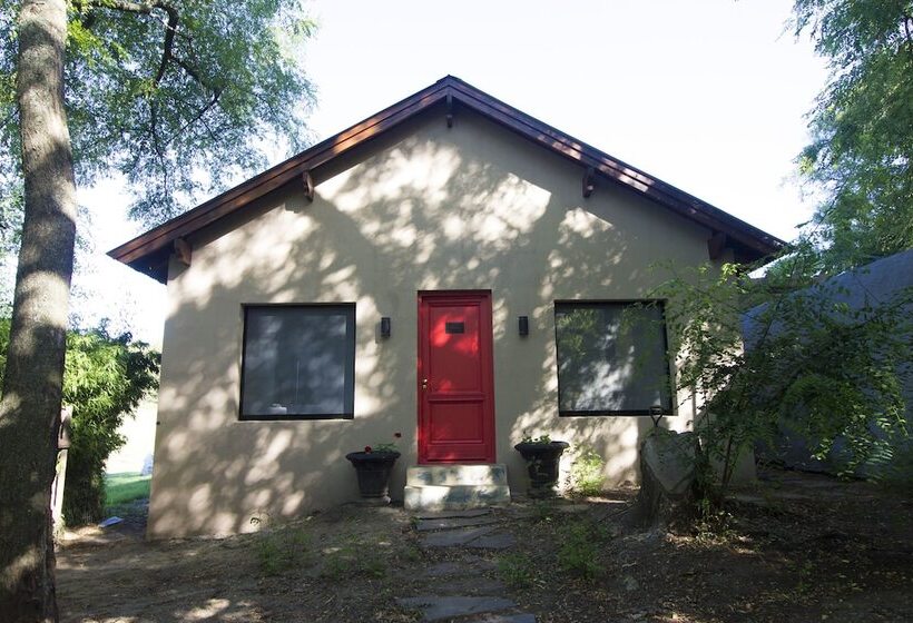 هتل Hosteria & Spa De La Cascada