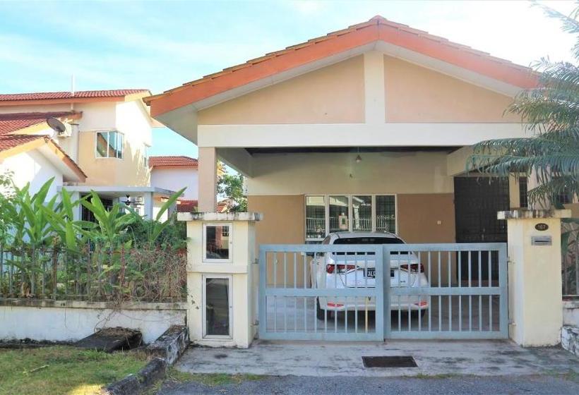 فندق Oyo 90300 D Hitech Home