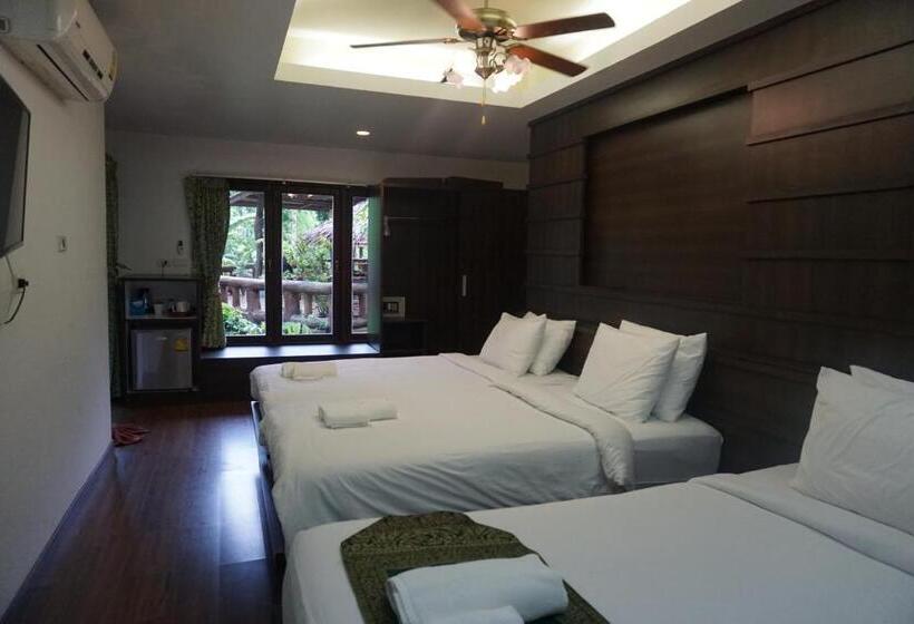 Отель Rock And Tree House Resort