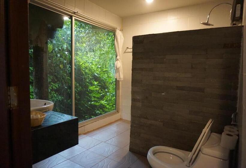 Отель Rock And Tree House Resort