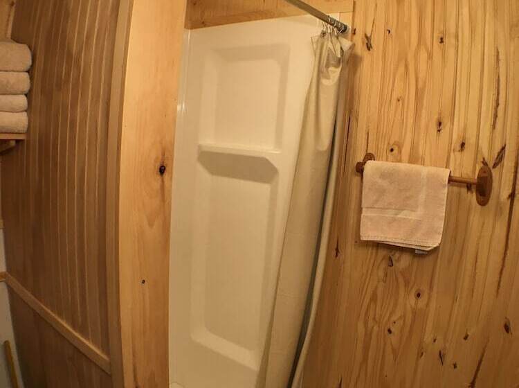 Mountain View Motel & Campground