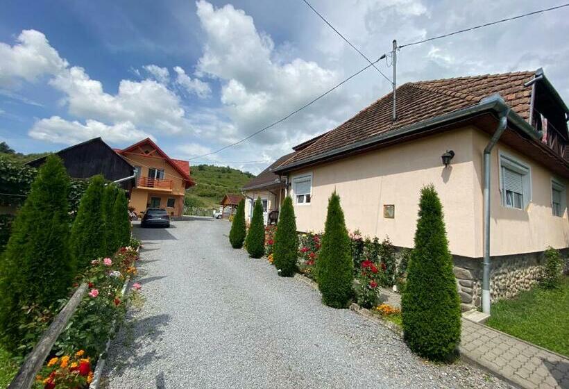 تختخواب و صبحانه Casa Alberto