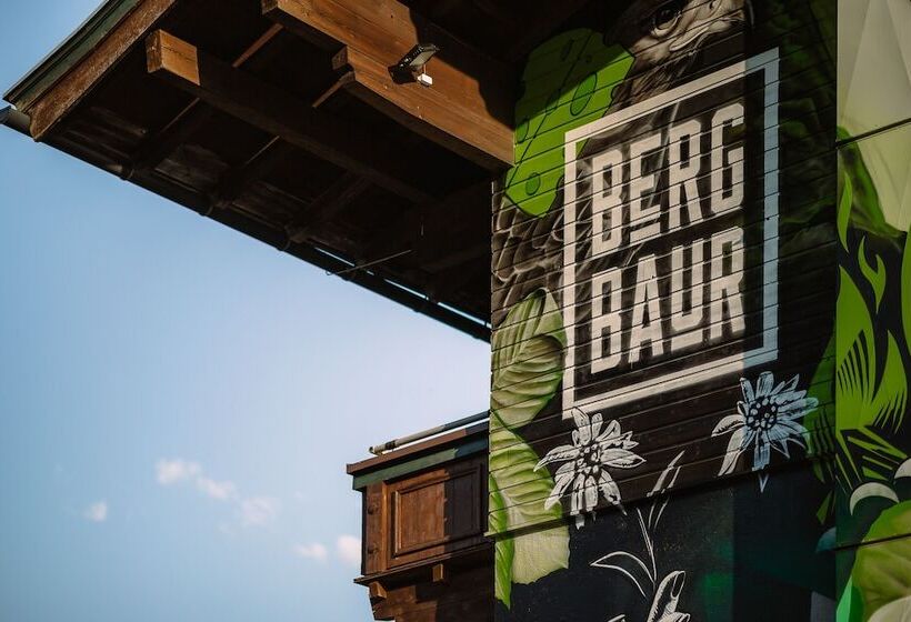 ホテル Bergbaur