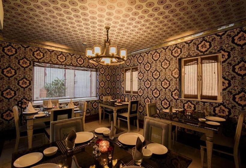 فندق Surya Haveli , Amer Fort Jaipur