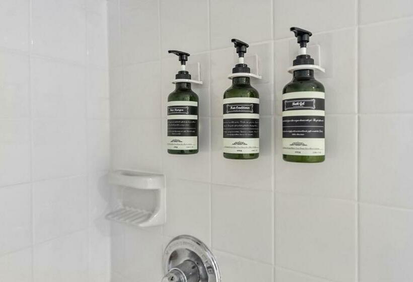 Kasa Wellington South Florida