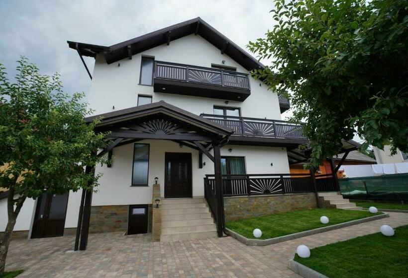 بنسيون Casa Pop Maramures