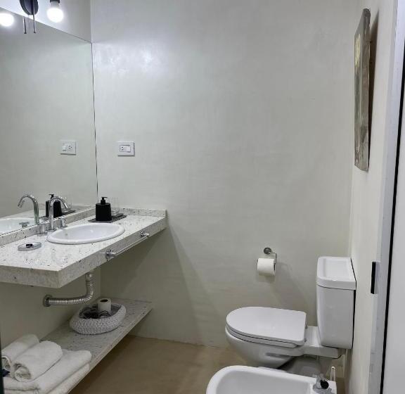 تختخواب و صبحانه Casa De Piedra  Céntrica