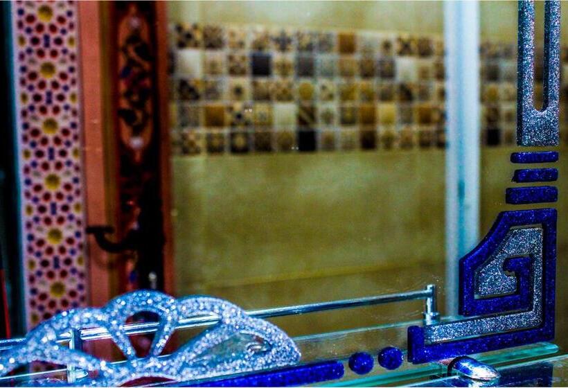 تختخواب و صبحانه Riad Azemmat