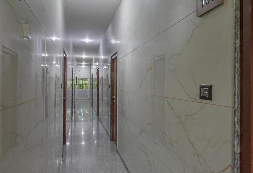 Itsy Hotels Pranav