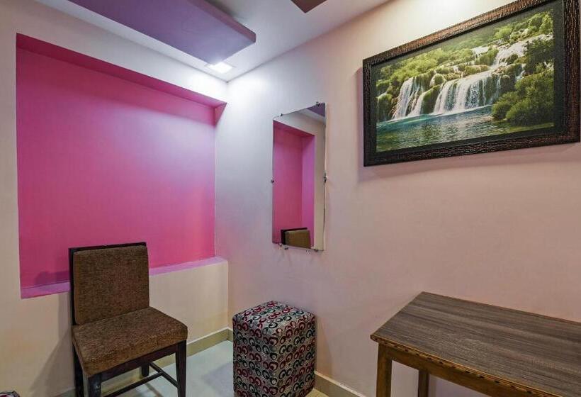 호텔 Oyo 9930  Avs Residency