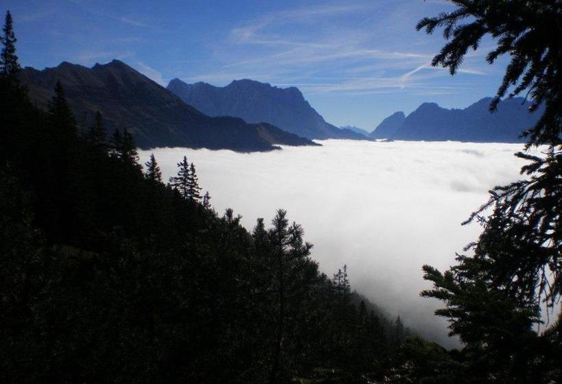 پانسیون Alpenhof Alt Lähn