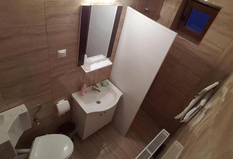 بنسيون Casa Presecan