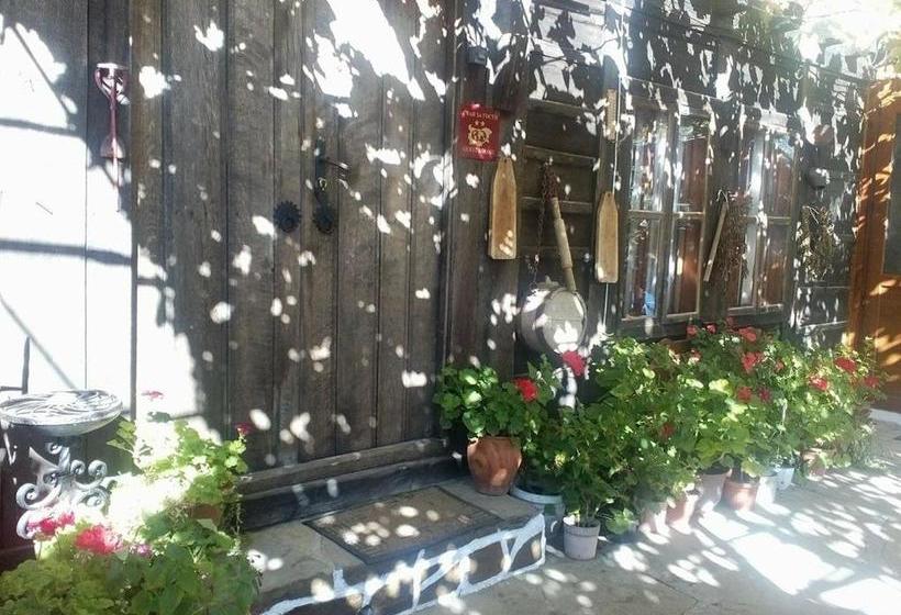 פנסיון Guest House Polah Ot Minaloto