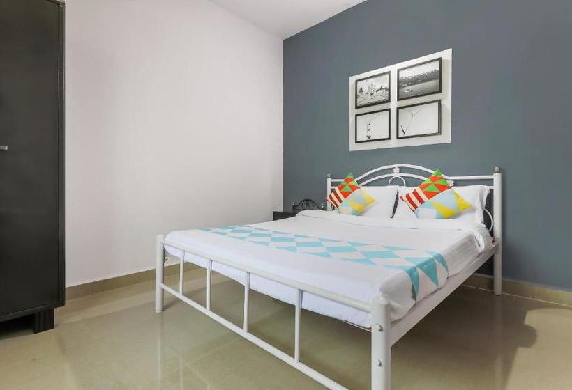 펜션 Oyo Home 81707 Elegant 1bhk Varca