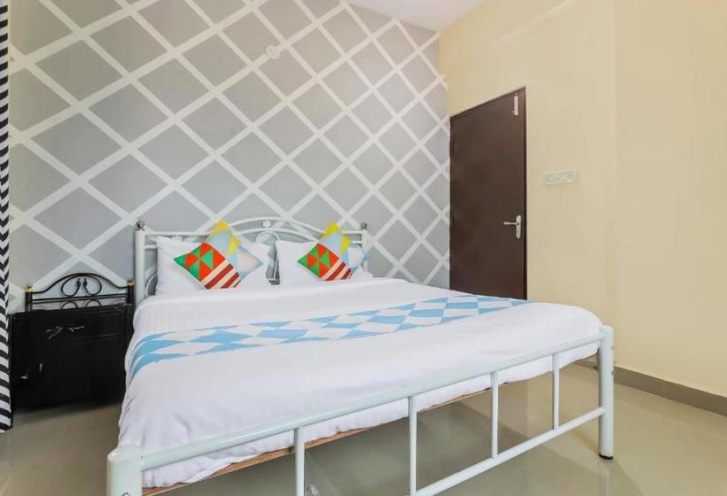 펜션 Oyo Home 81707 Elegant 1bhk Varca