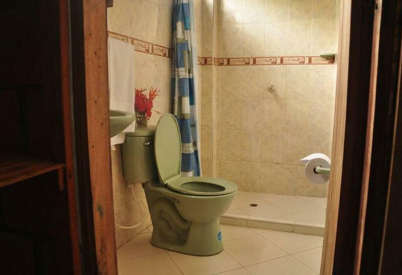 پانسیون Peñas De Guachalito