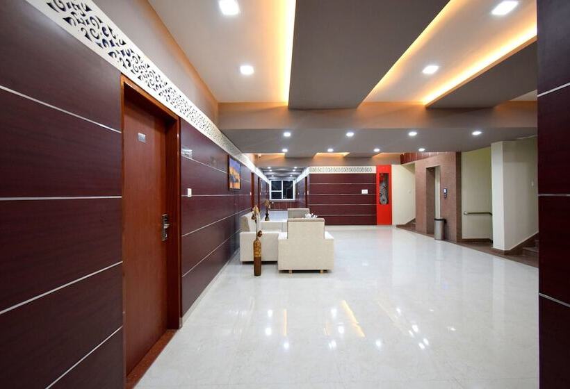 The Sky Imperial  Hotel Gopal Darshan