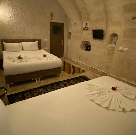 هتل Cappadocia Urgup Stone House