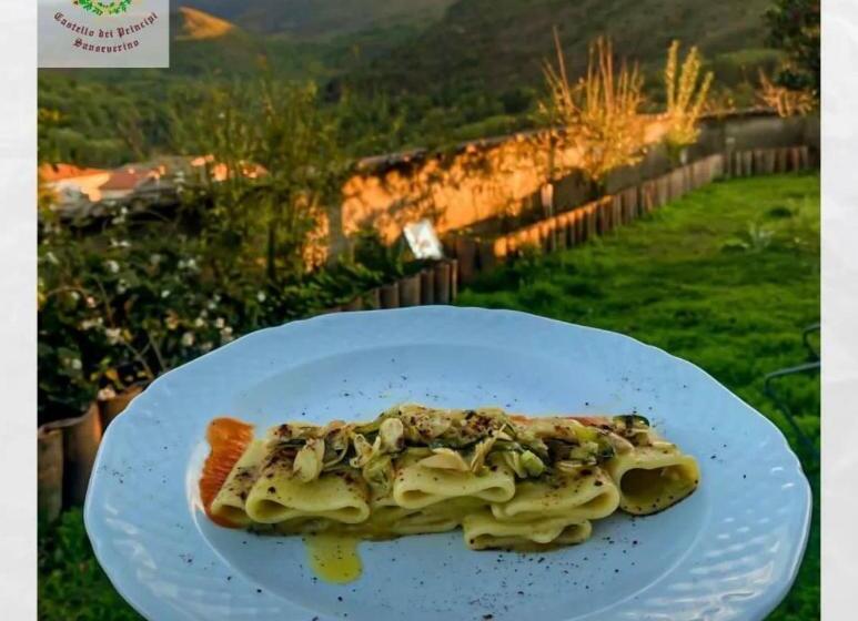 בית מלון כפרי Il Castello Dei Principi Sanseverino