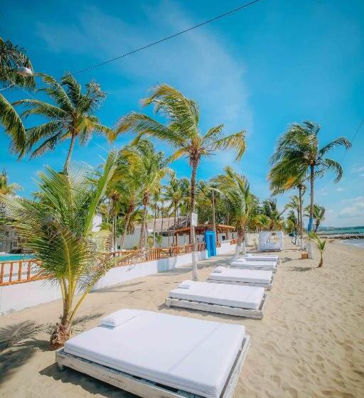 هتل Kpre Coveñas