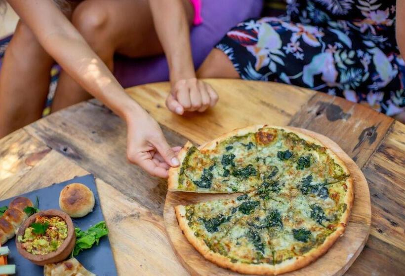 בית מלון כפרי The Nest Boutique Resort