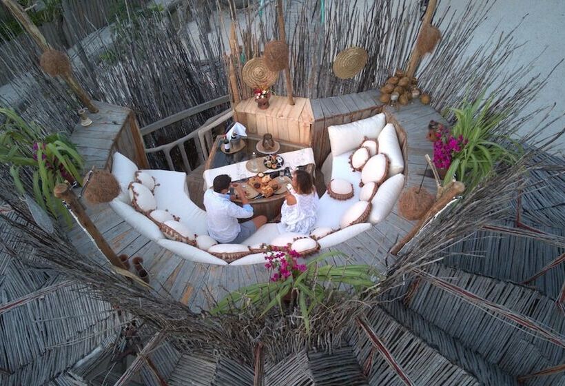 בית מלון כפרי The Nest Boutique Resort