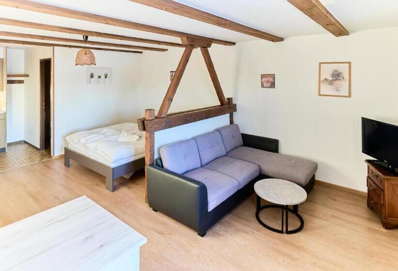 فندق صغير Auberge Du Peu Péquignot