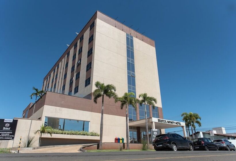 ホテル Bristol Infinity Rio Claro