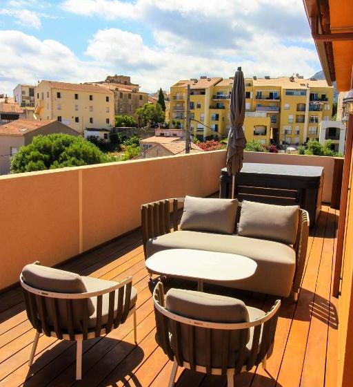 هتل Hôtel & Spa Rocabella