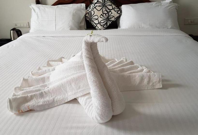 هتل Meridian Hill Top Yercaud