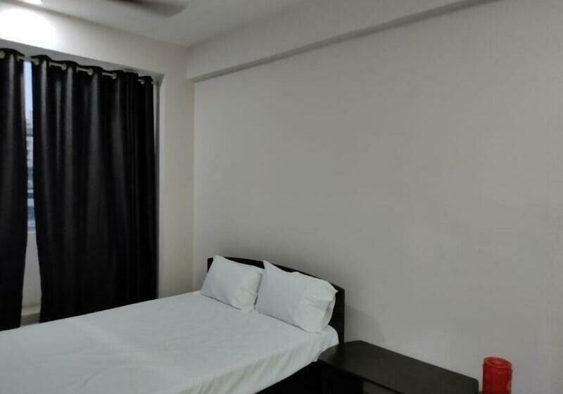 Hotel Spot On 80927  Sourav Plaza