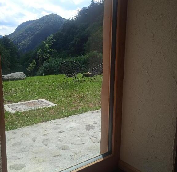 مبيت وإفطار Chalet Noèr