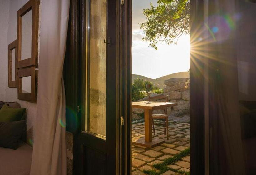 هتل Borgo Delle Pietre