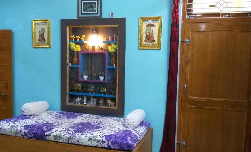 فندق Ghodela Niwas