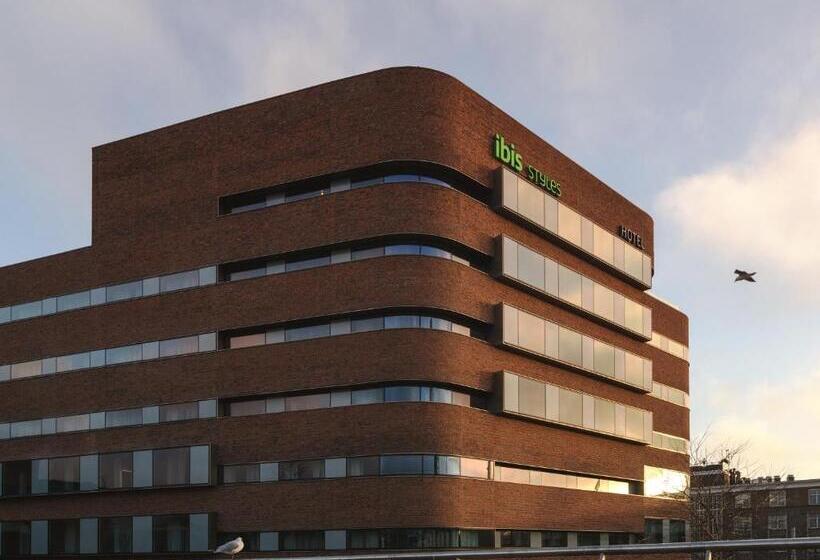 هتل Ibis Styles Arnhem Centre