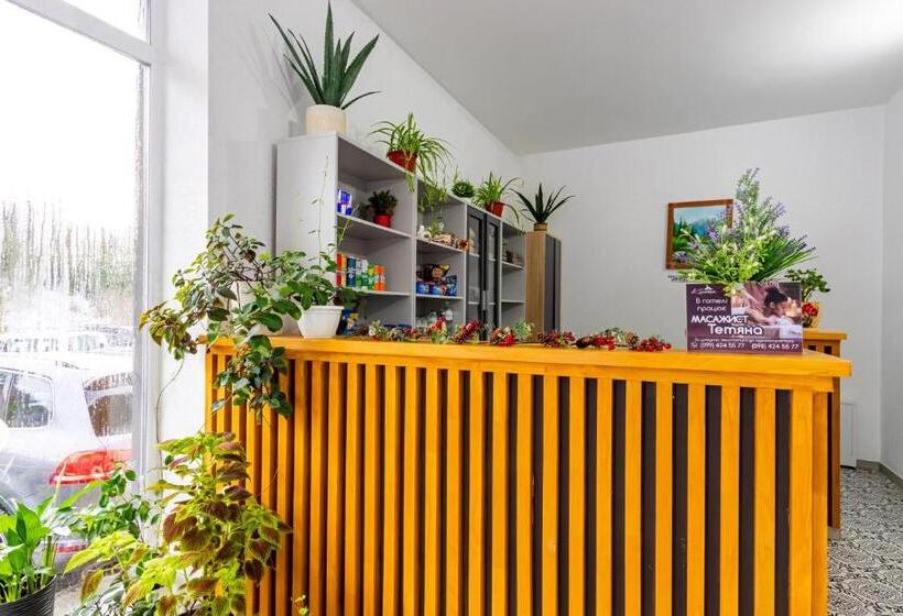فندق Konopka Forest Home & Spa