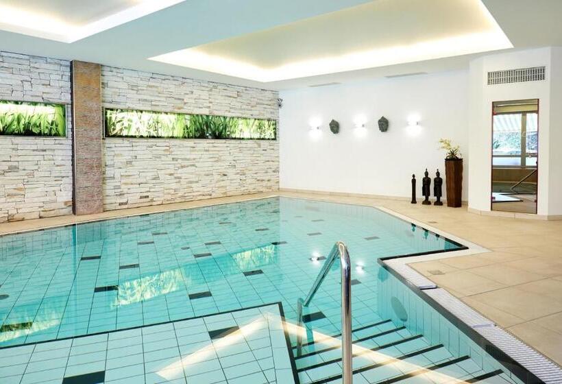 Lacus Hotel Am See