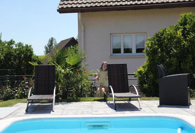 بنسيون At Moumie Studio Furnished Quiet Place Parking And Jacuzzi And Pool