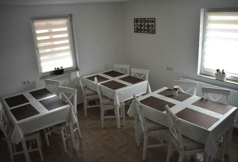 פנסיון Casa Dodó Vendégház