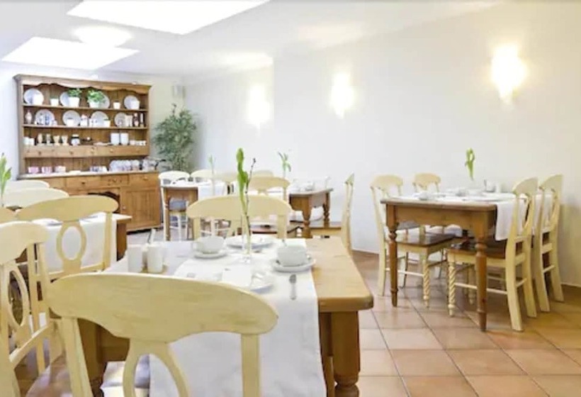 هتل Buchholz Downtown