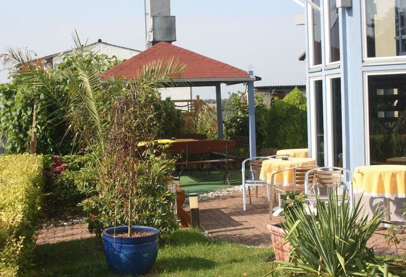 호텔 Christinenhof Garni   Bed & Breakfast
