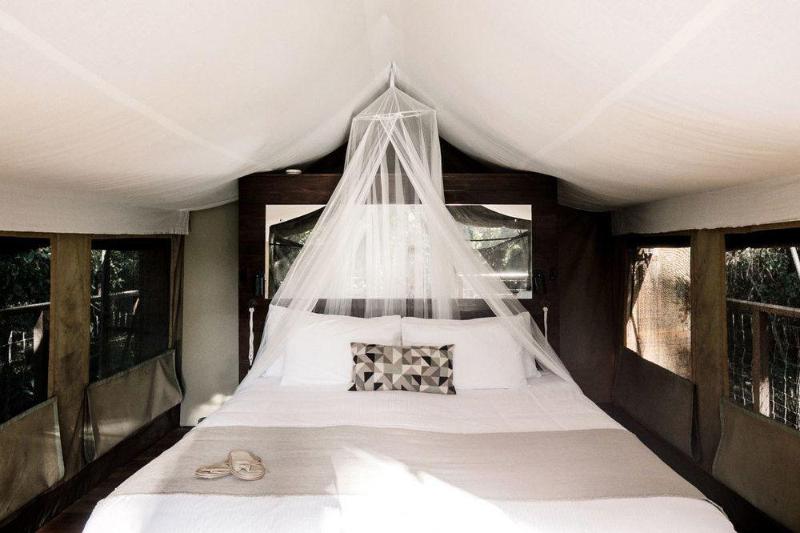 Отель Paperbark Camp