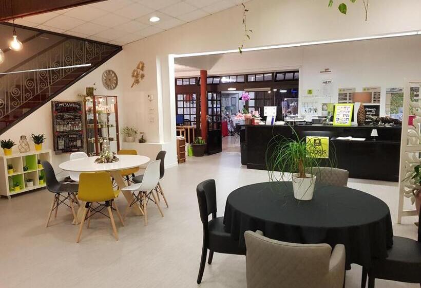 Brit Hotel Essentiel Pontivy Robic