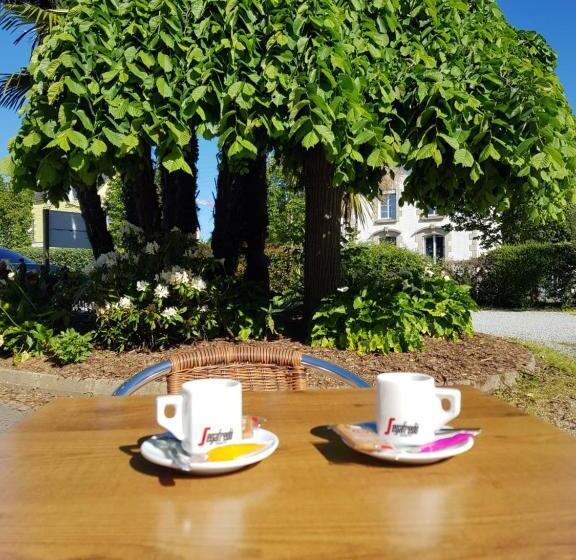 Brit Hotel Essentiel Pontivy Robic