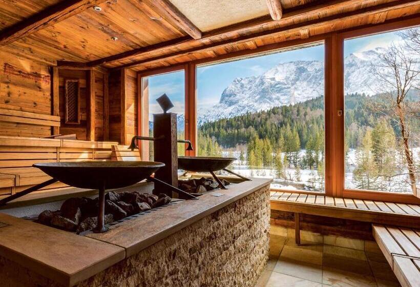 Отель Schloss Elmau Luxury Spa Retreat & Cultural Hideaway
