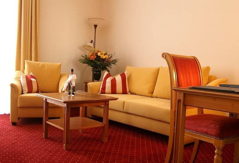 בית מלון כפרי Zum Erdinger Weißbrau