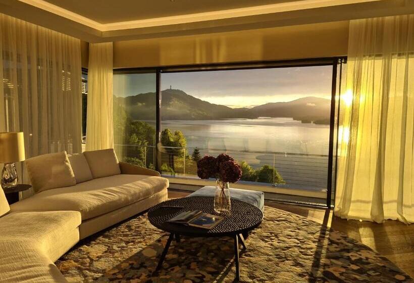 Suiten Aparthotel Aenea