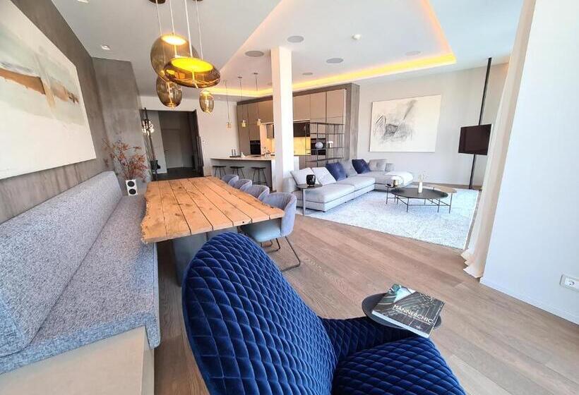 Suiten Aparthotel Aenea