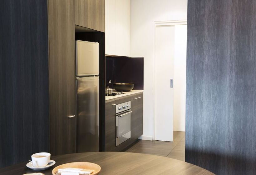 Tyrian Serviced Apartments Fitzroy